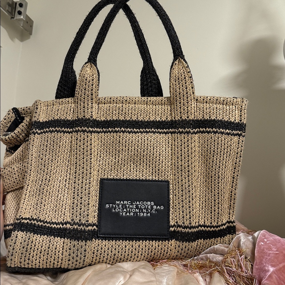 Marc Jacobs Women's The Straw Jacquard Tote Bag - Picture 9 of 12